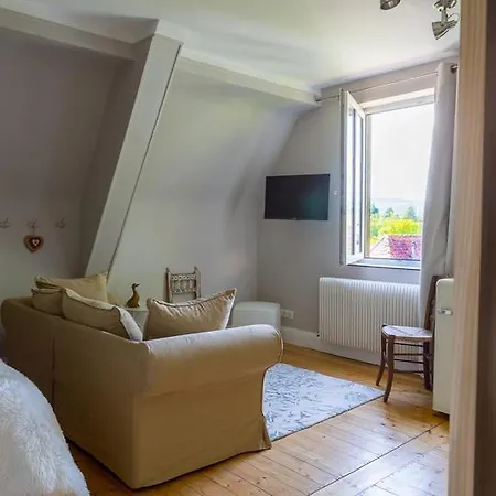 Nocleg ze śniadaniem Le Clos D'azel 3*