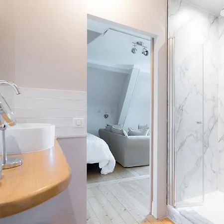 Le Clos D'azel Nocleg ze śniadaniem 3*